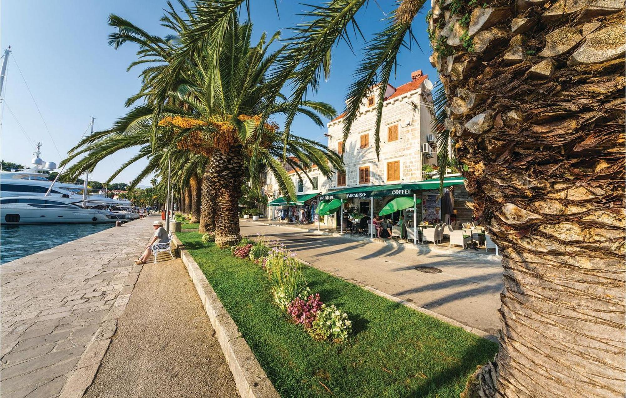 Amazing Apartment In Cavtat With House Sea View Kültér fotó