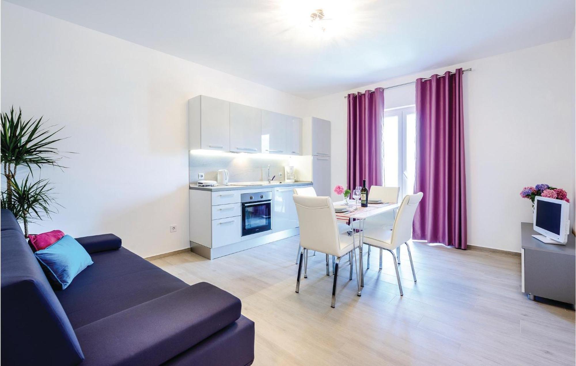 Amazing Apartment In Cavtat With House Sea View Kültér fotó