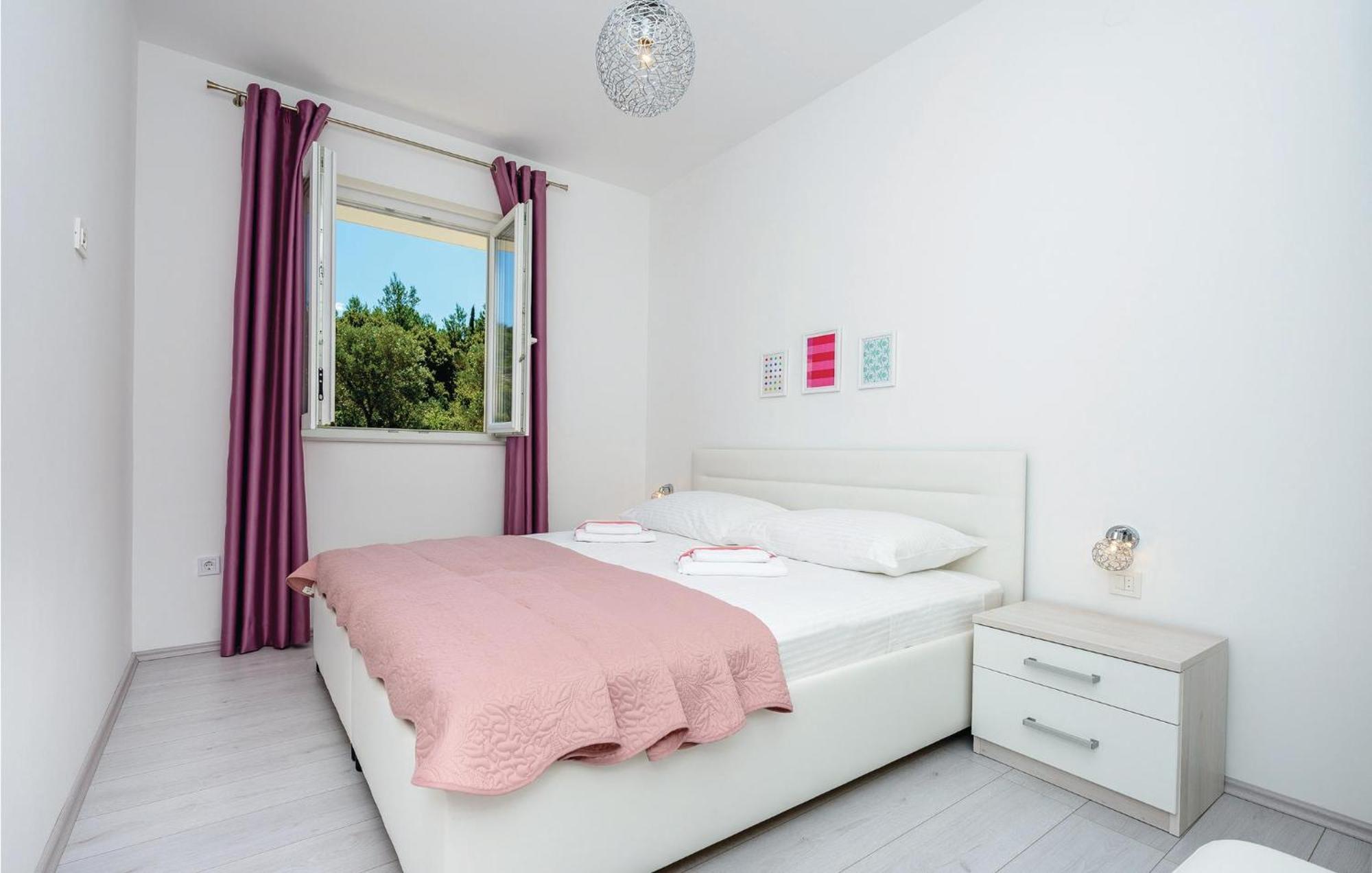 Amazing Apartment In Cavtat With House Sea View Kültér fotó